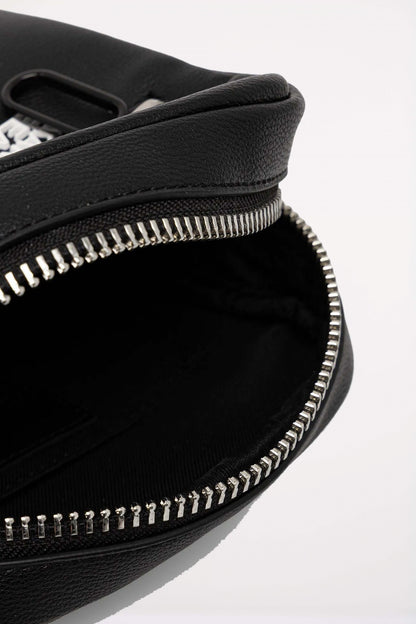 KARL LAGERFELD KLJ ESSENTIAL GRAINY en color BLACK  (4)