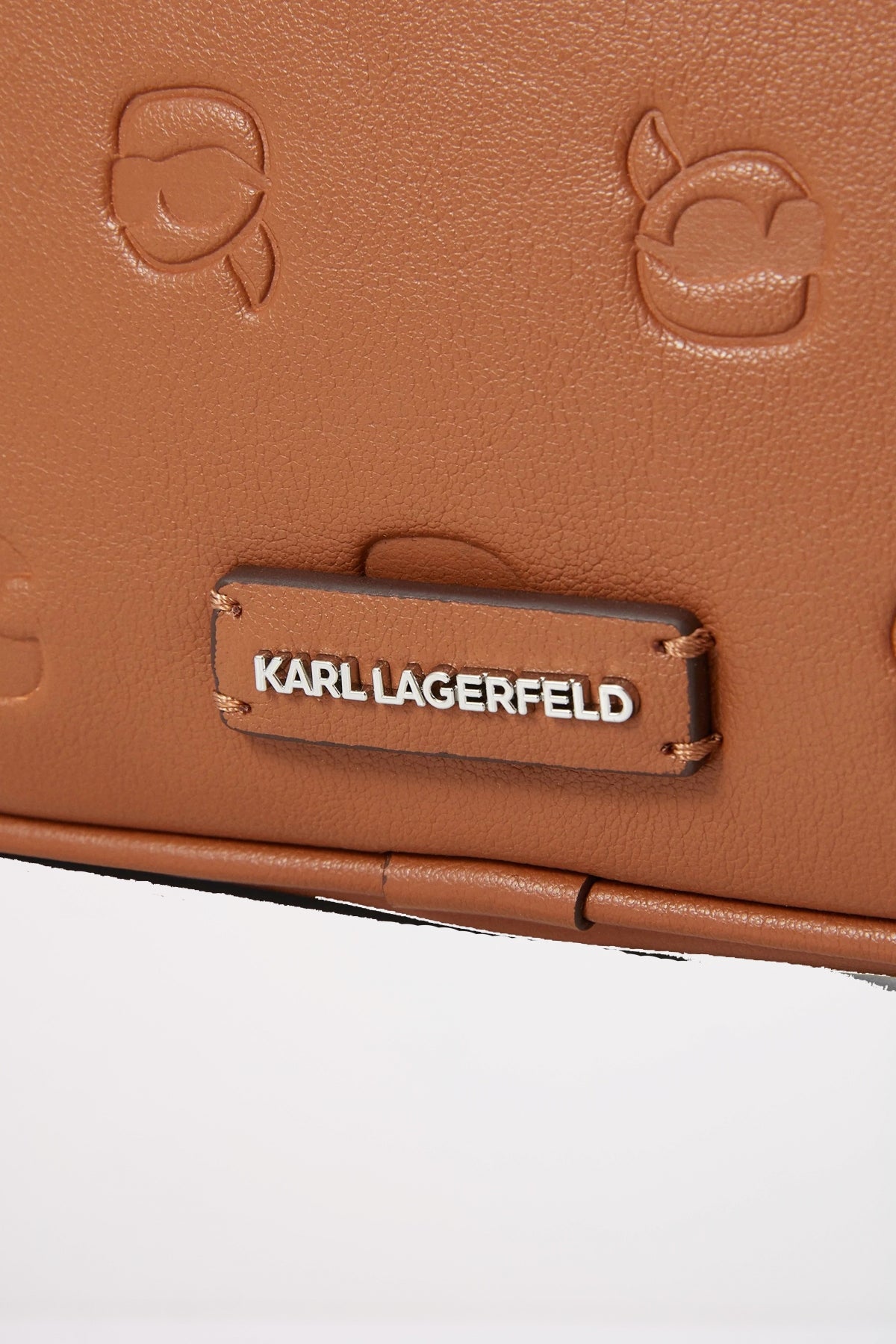 KARL LAGERFELD IKON MONOGRAM SLIM C en color DRKTAN  (4)