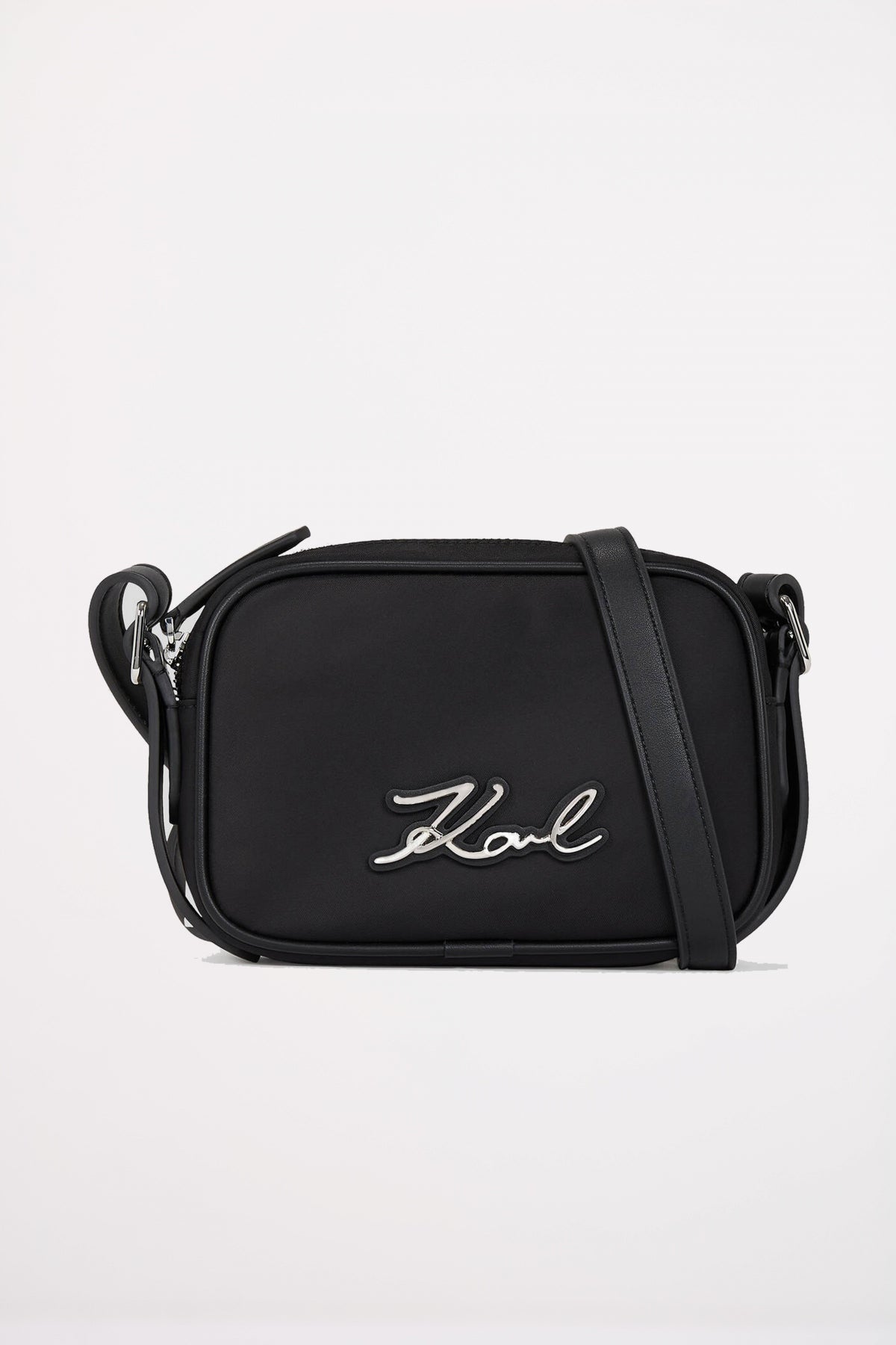 KARL LAGERFELD K SIGNATURE NYLON CB en color BLKNKL  (1)