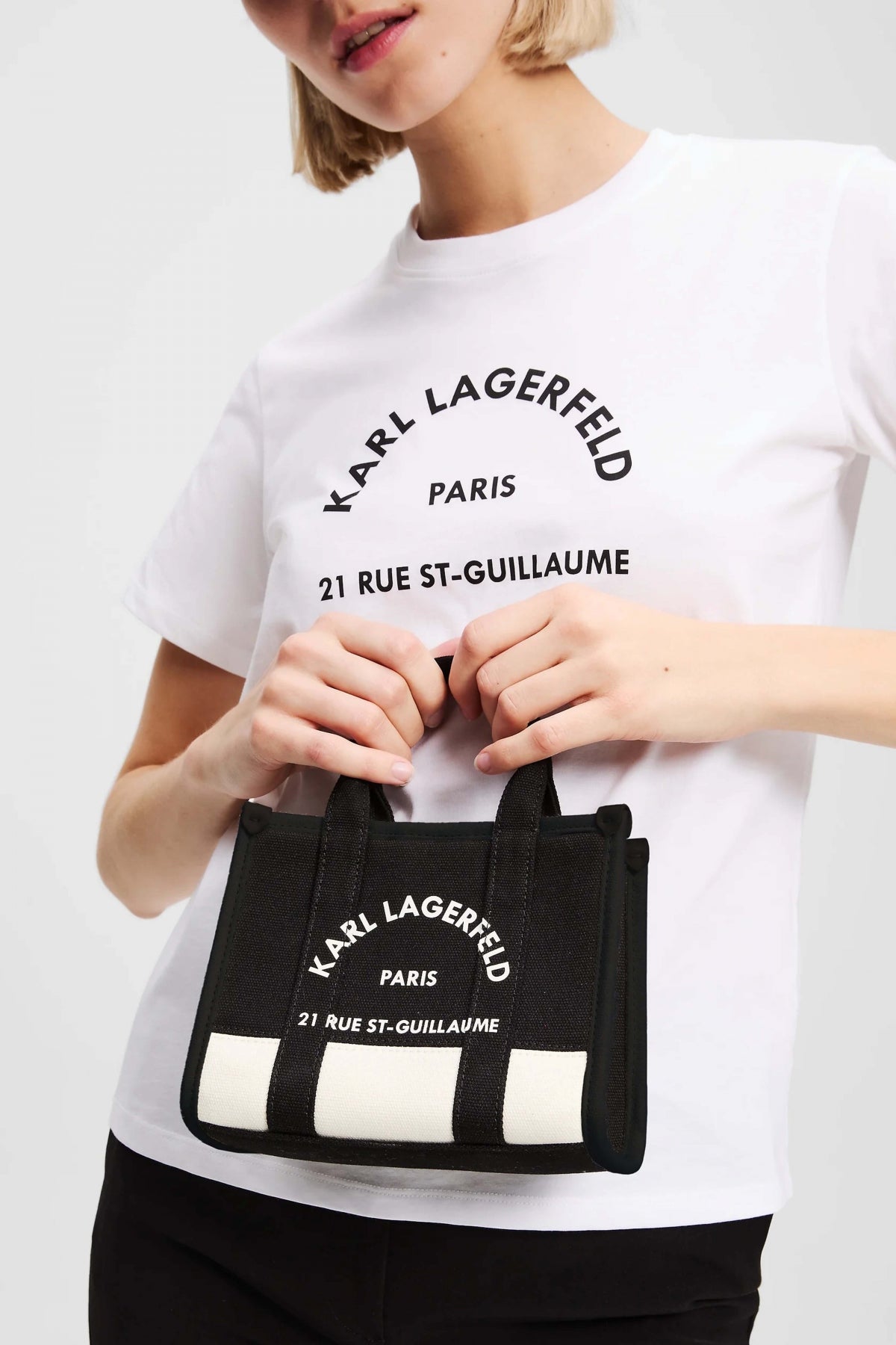 KARL LAGERFELD K RSG SQUARE MN TOTE en color BLACK  (4)