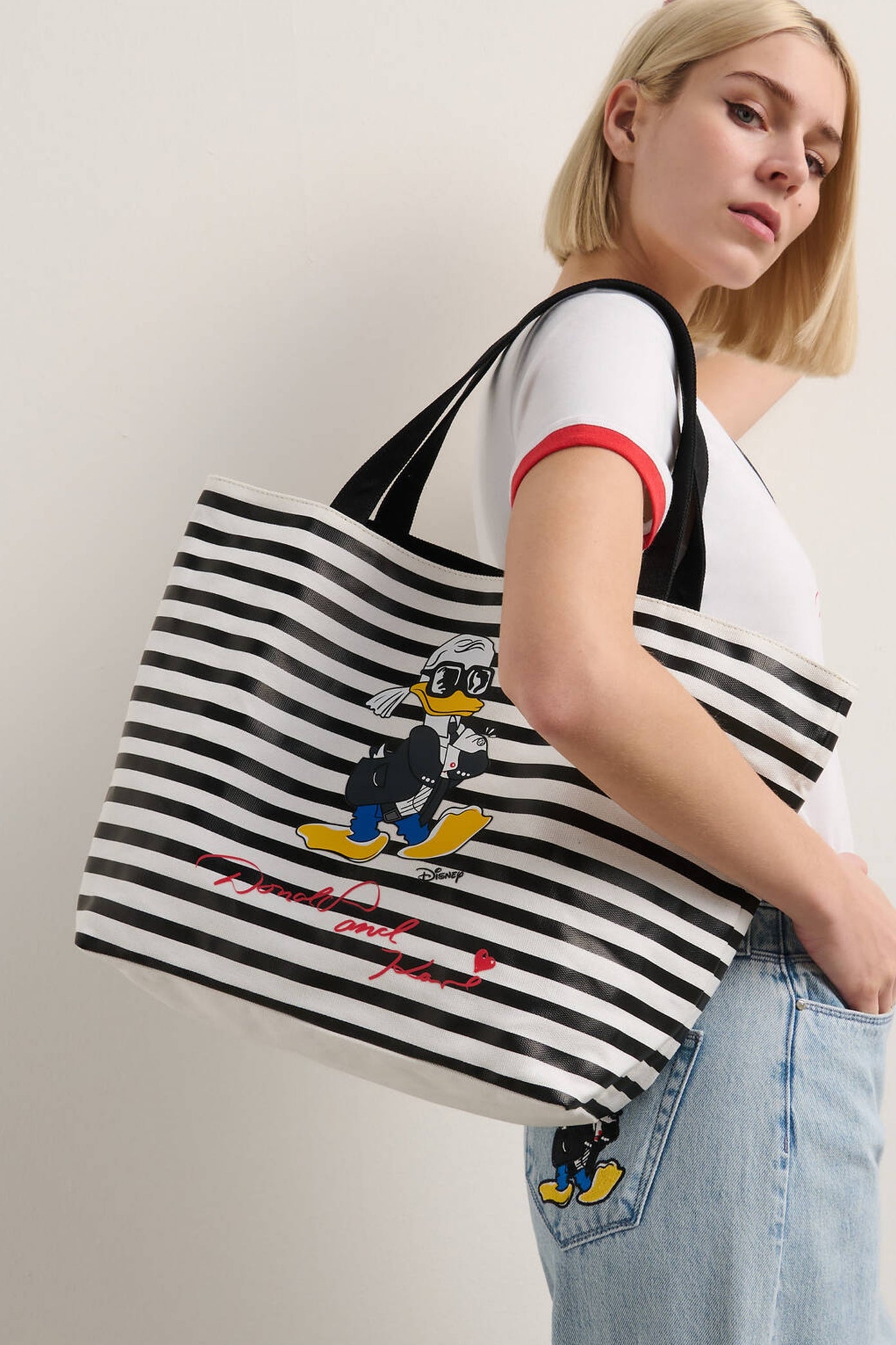 KARL LAGERFELD AW KL X DISNEY en color BLACK  (4)