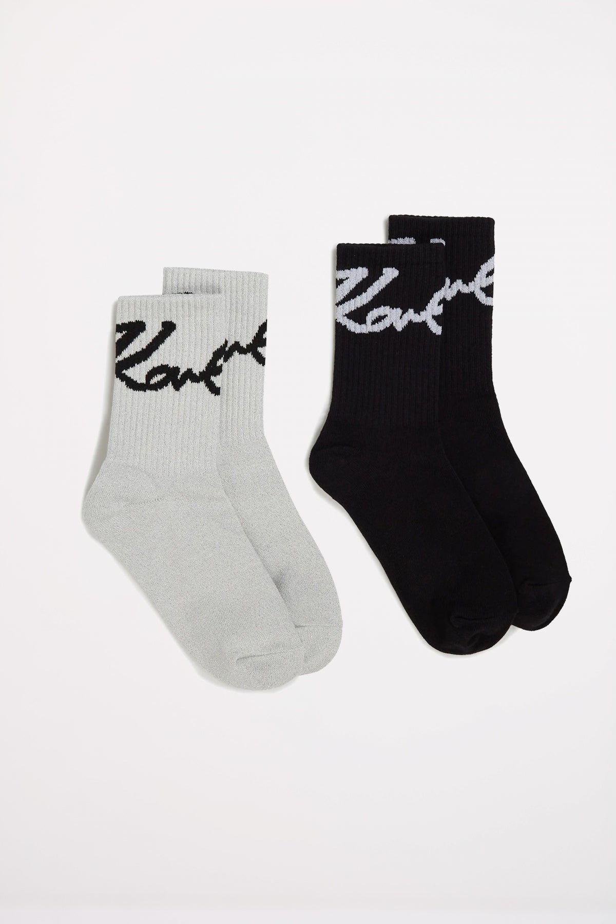 KARL LAGERFELD SIGNATURE LUREX SOCK en color CRMBLK  (1)