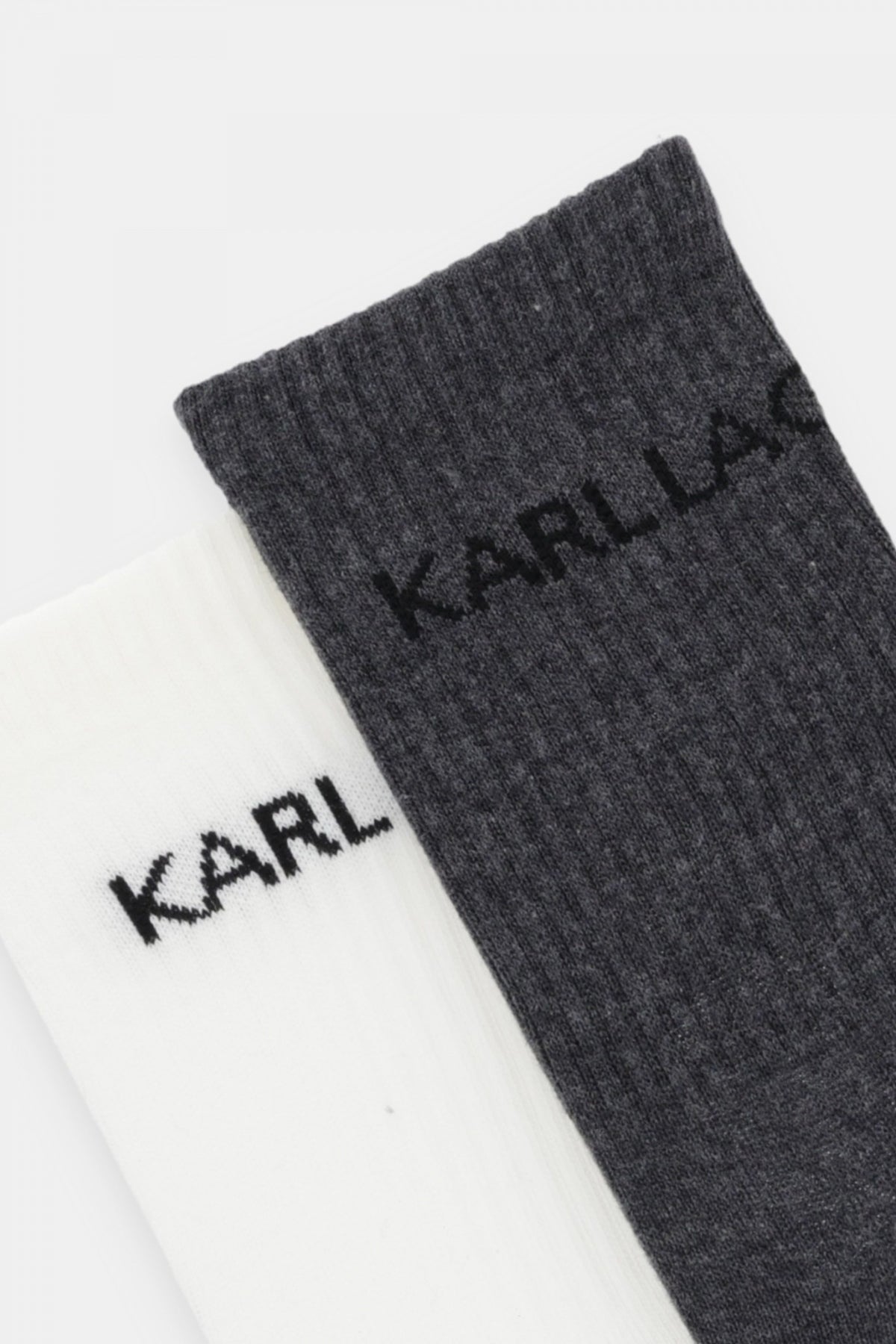 KARL LAGERFELD ESSENTIAL SOCKS  PA en color GRYSTN  (2)