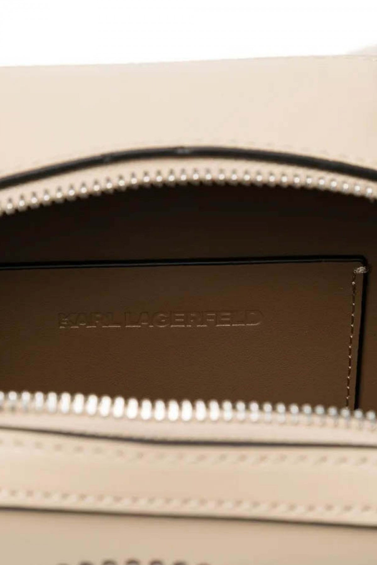 KARL LAGERFELD KCIRCLE TPH CROSSBOD en color SAFARI  (3)