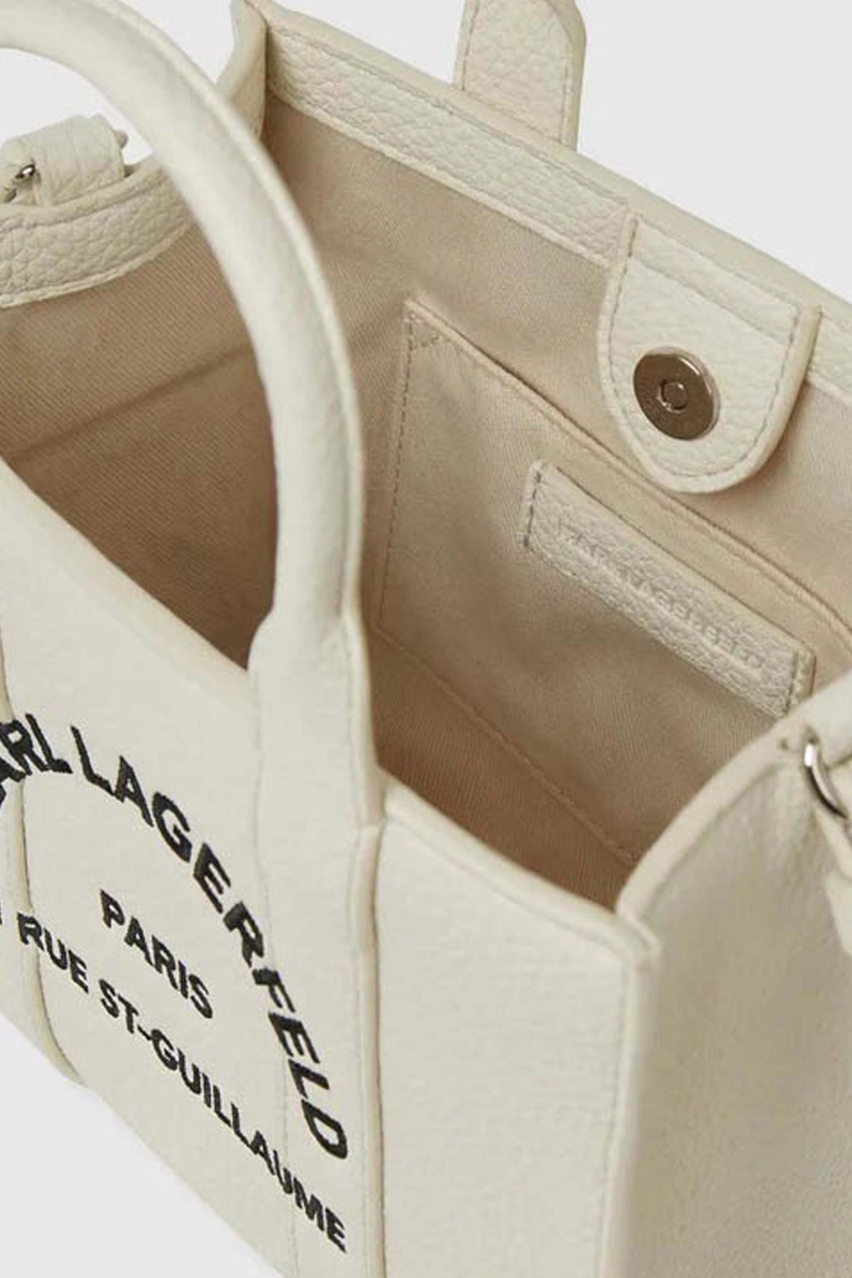 KARL LAGERFELD  MN SQUARE TOTE PEB  en color OFFWHT  (4)
