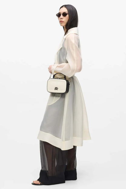 KARL LAGERFELD K/AUTOGRAPH SM TPH C en color BCKWHT  (1)