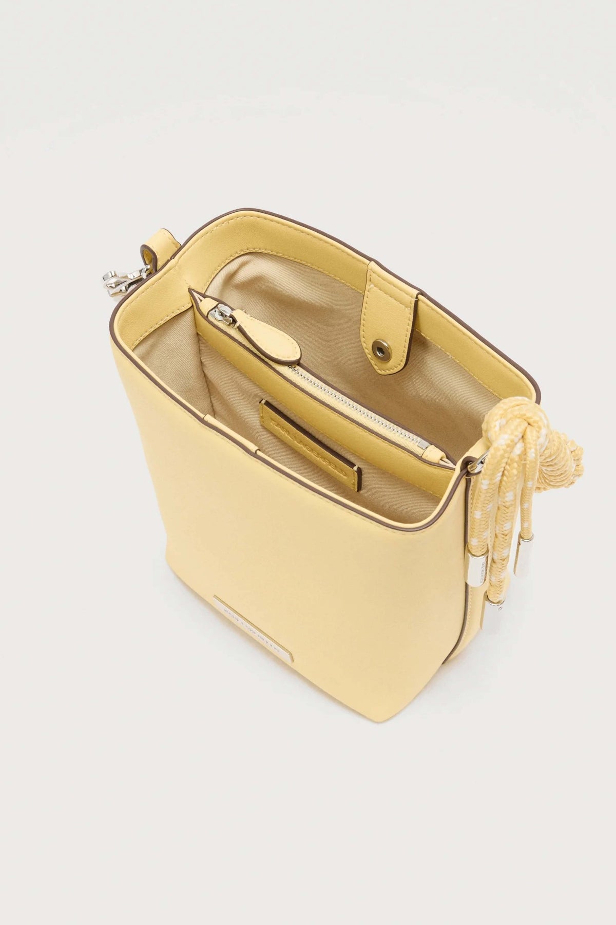 KARL LAGERFELD SMOOTH OUT ROPE SM B en color SNLGHT  (3)