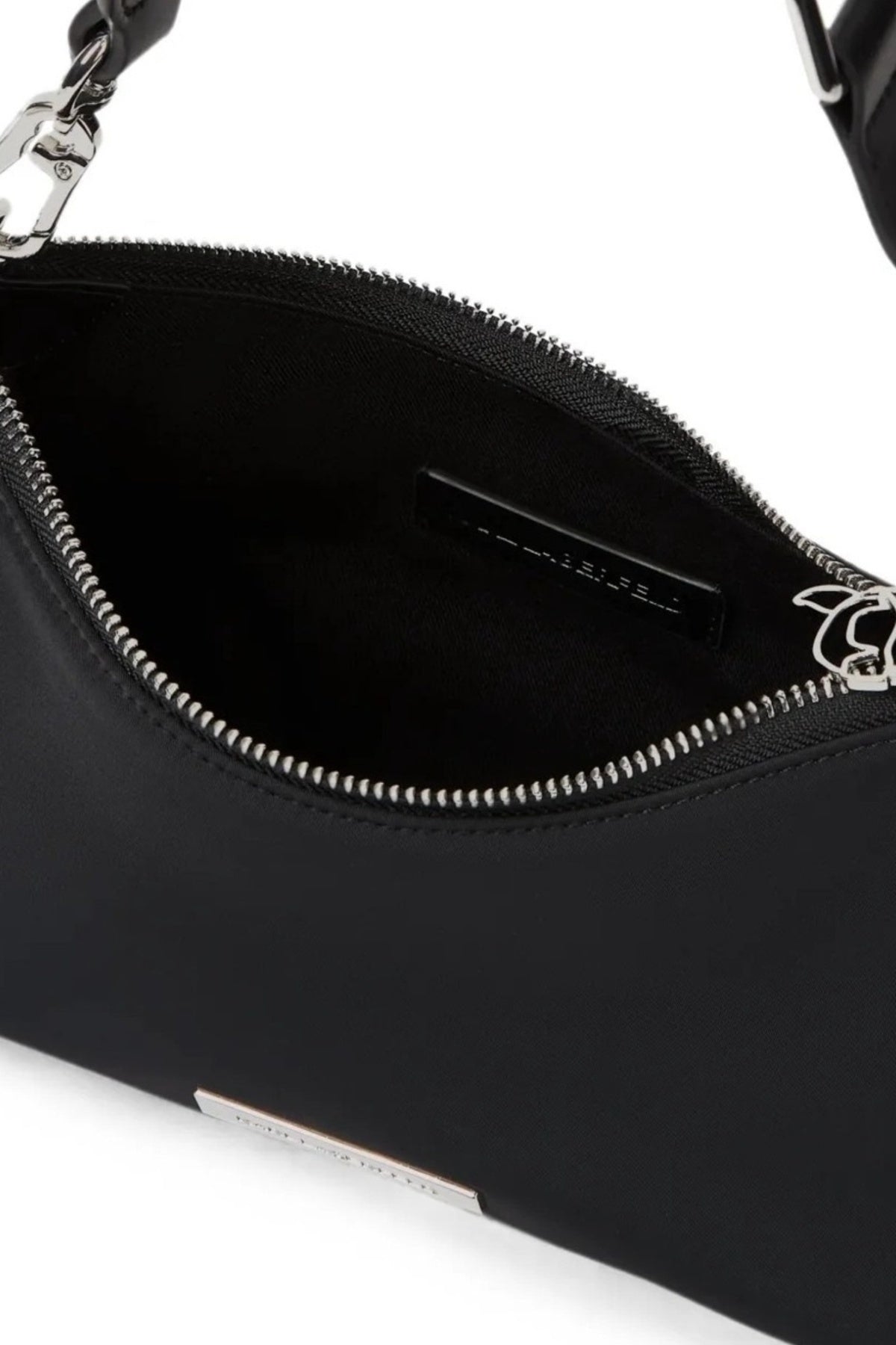 KARL LAGERFELD BW IKON en color   (3)