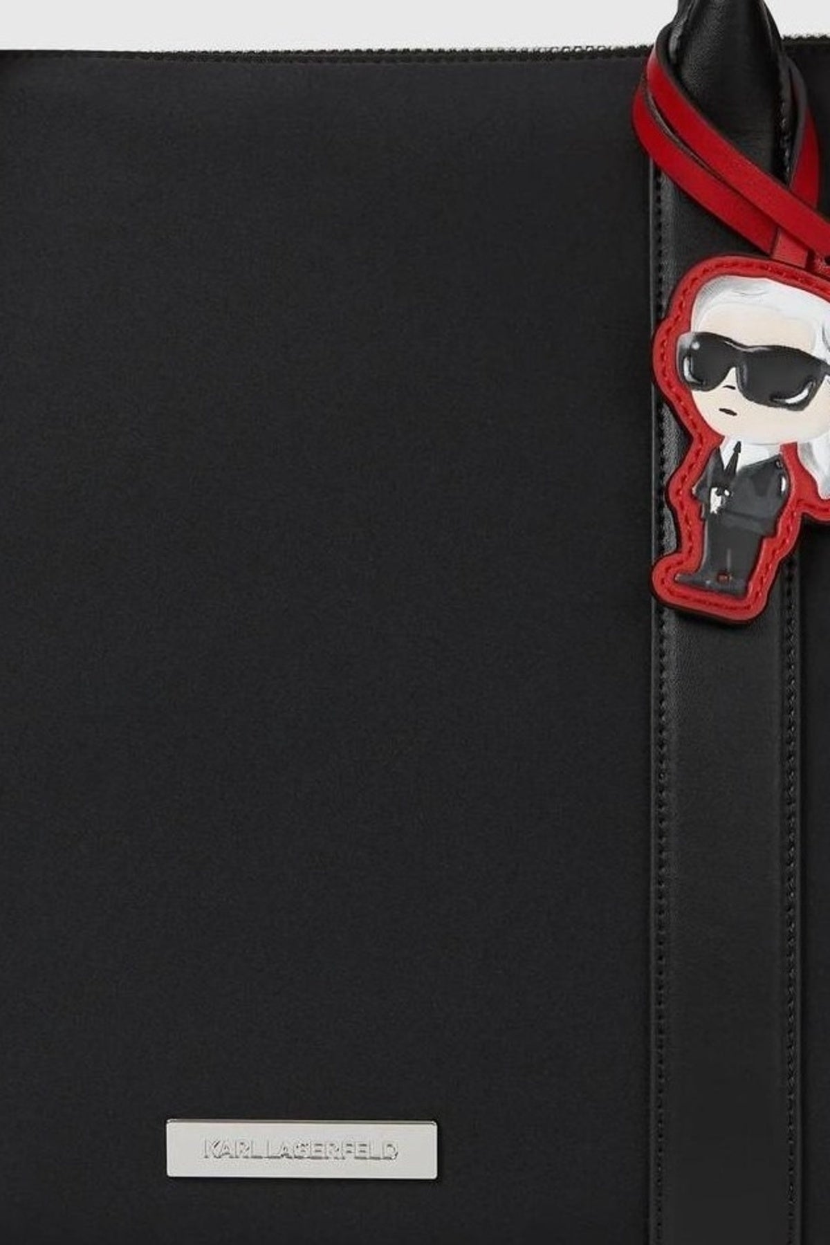 KARL LAGERFELD BW IKON en color   (3)