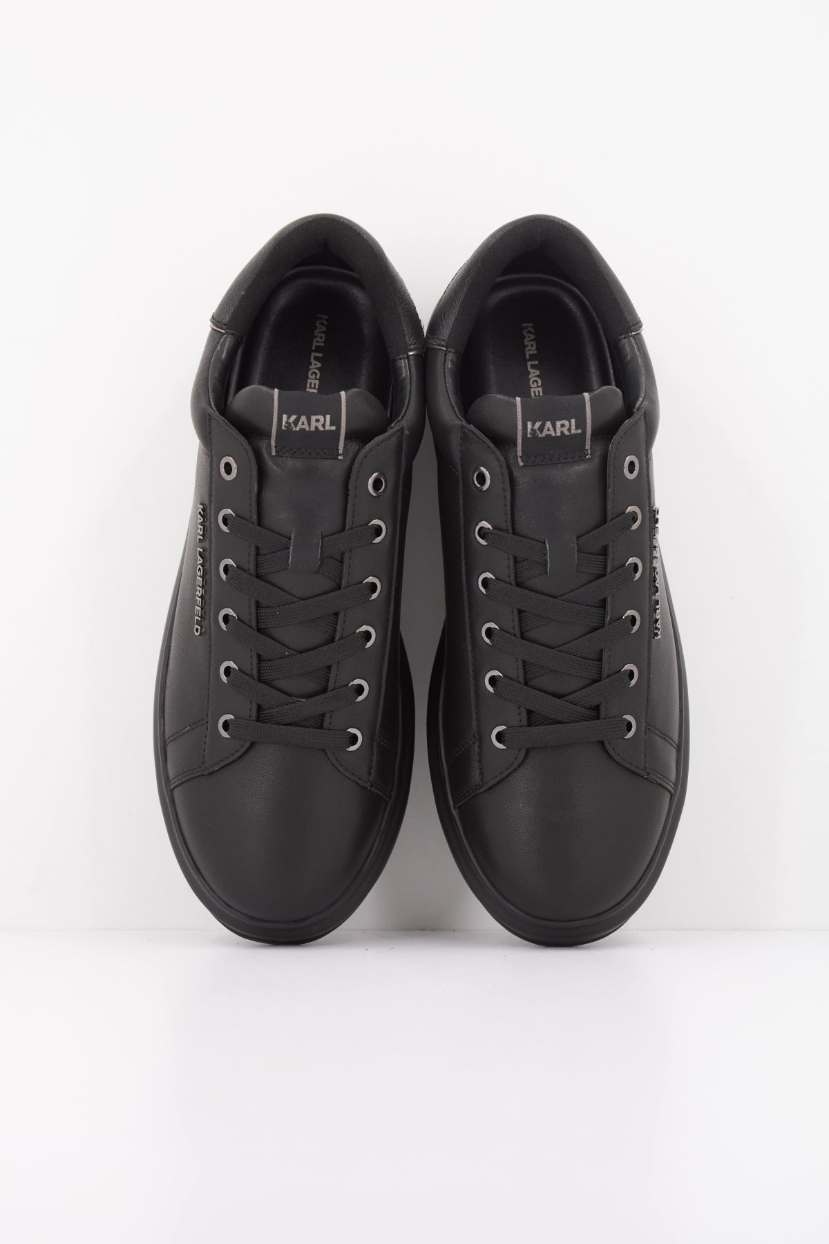 KARL LAGERFELD KAPRI MENS LO LACE L en color XBLK  (3)