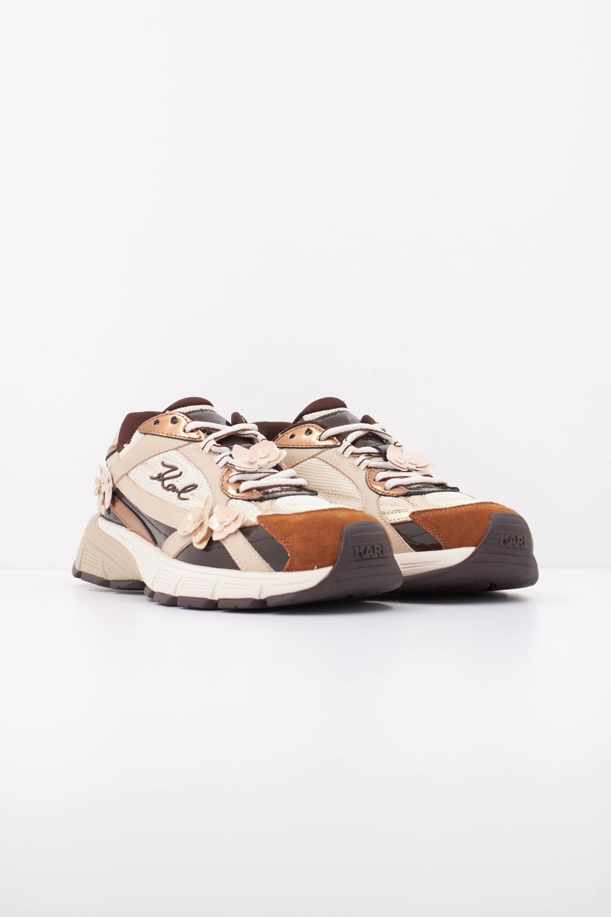 KARL LAGERFELD ORION FLORA TRIM LO  en color HCHAMPG  (2)