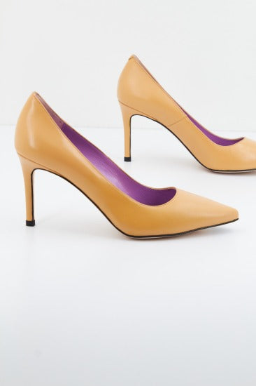 SOFIA PERALTA SP en color CAMEL  (2)