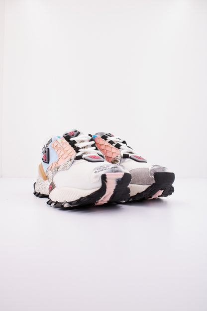 EXÉ  E en color WHITEPINK  (2)