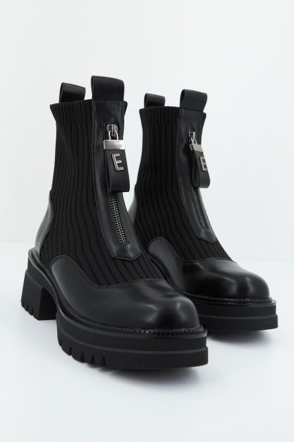 EXÉ B FE en color BLACK  (1)