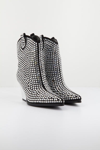 EXÉ T ME en color BLACK  (2)