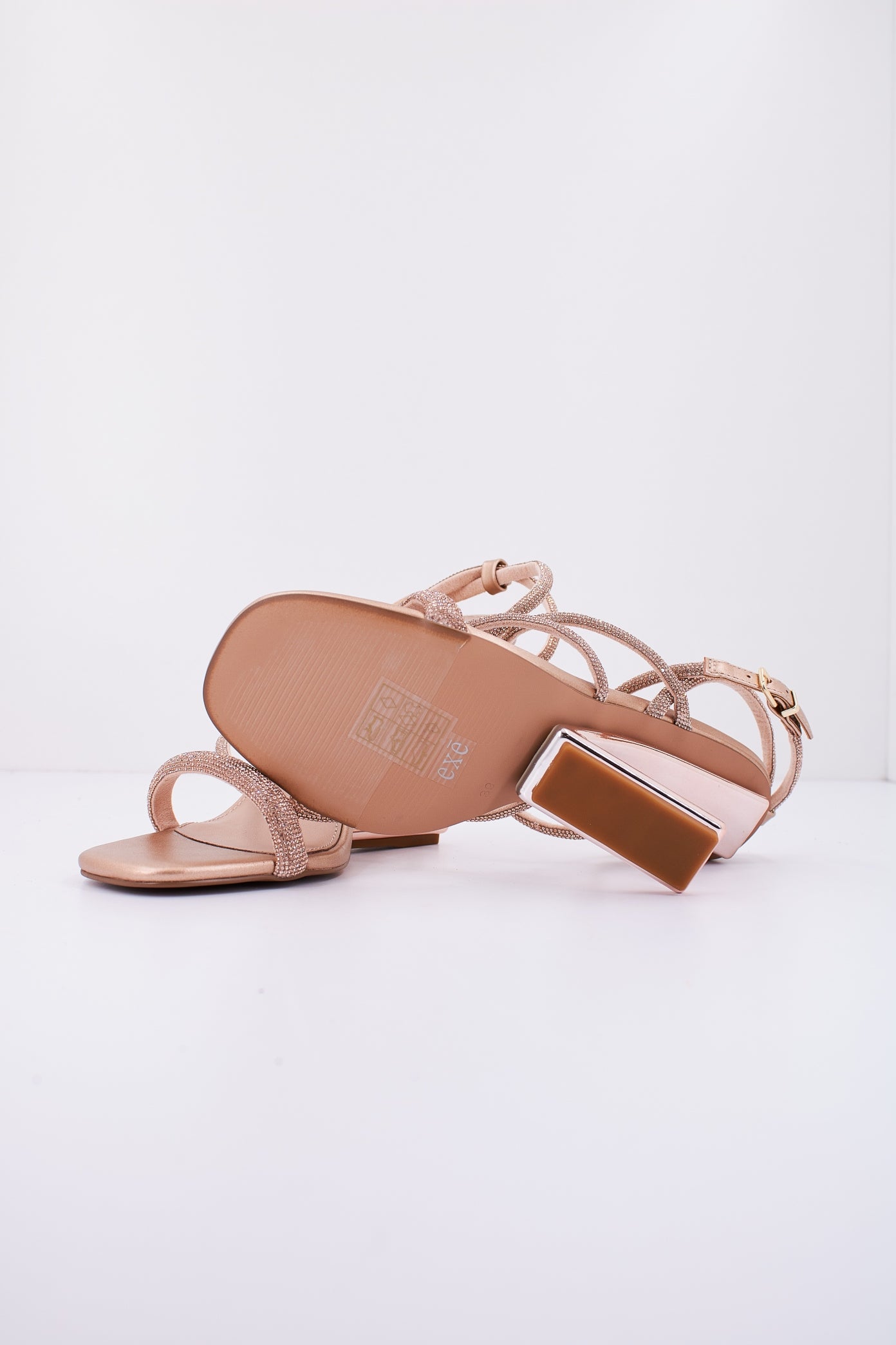 EXÉ MAGGIE  en color STRASPINK  (4)