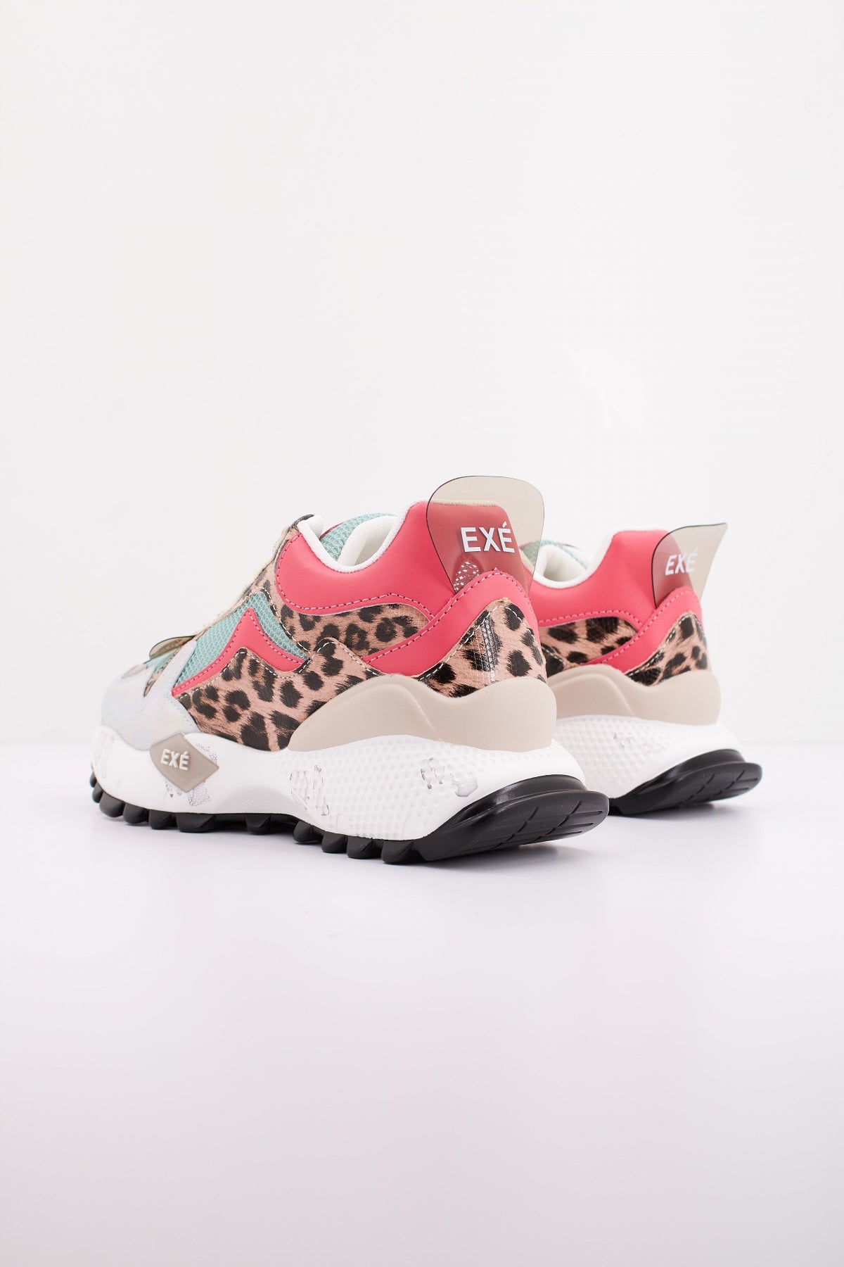 EXÉ D E en color BLUSVR  (4)