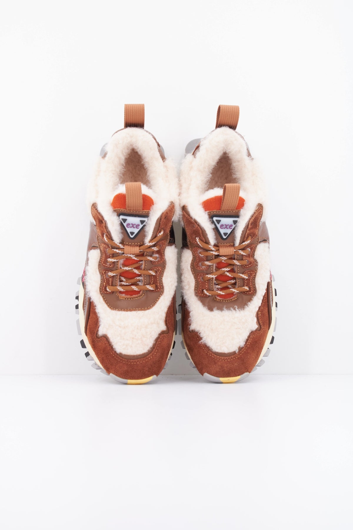 EXÉ   FUR DEPORTIVO en color BRNBRZ  (3)