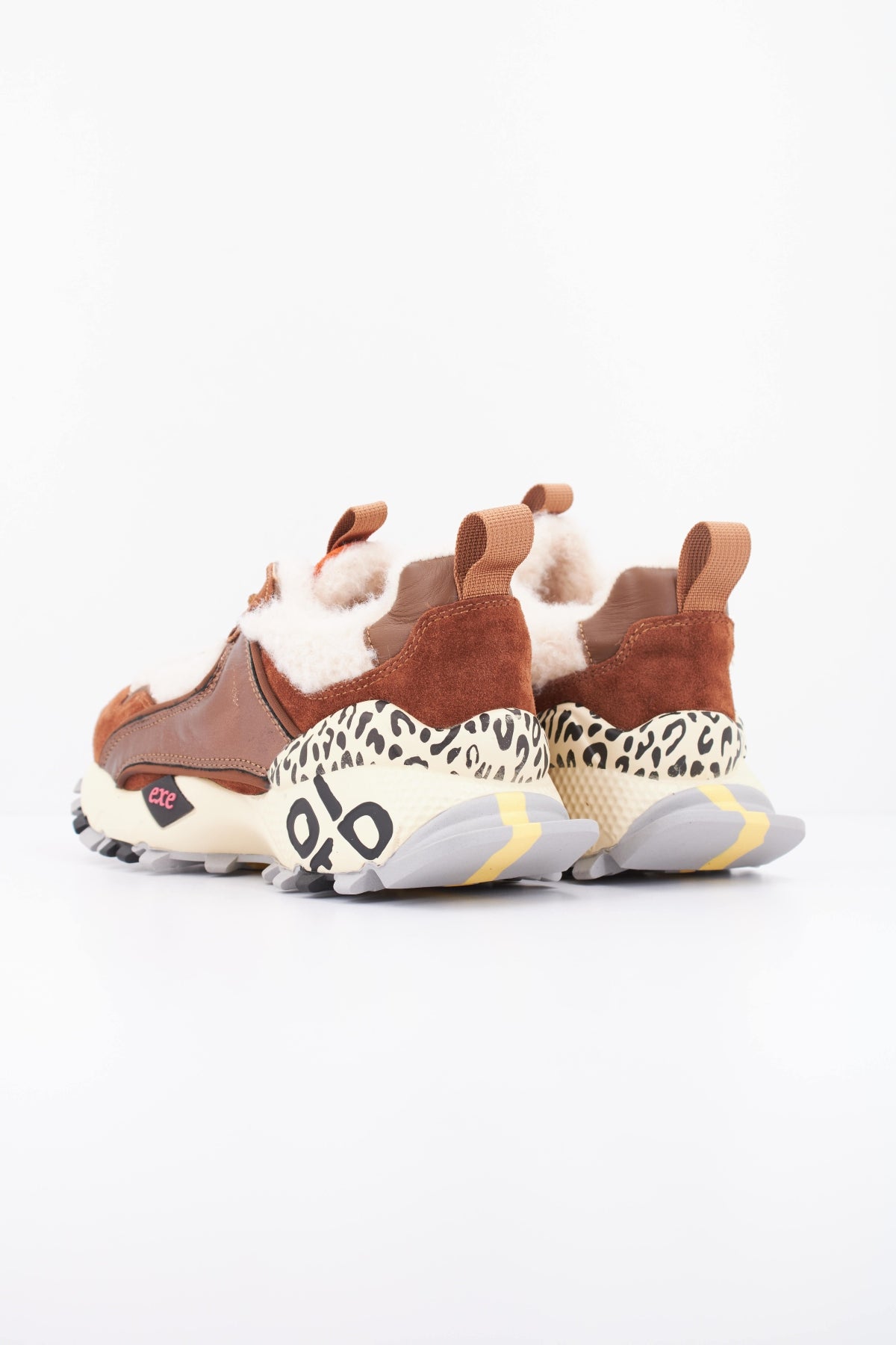 EXÉ   FUR DEPORTIVO en color BRNBRZ  (4)