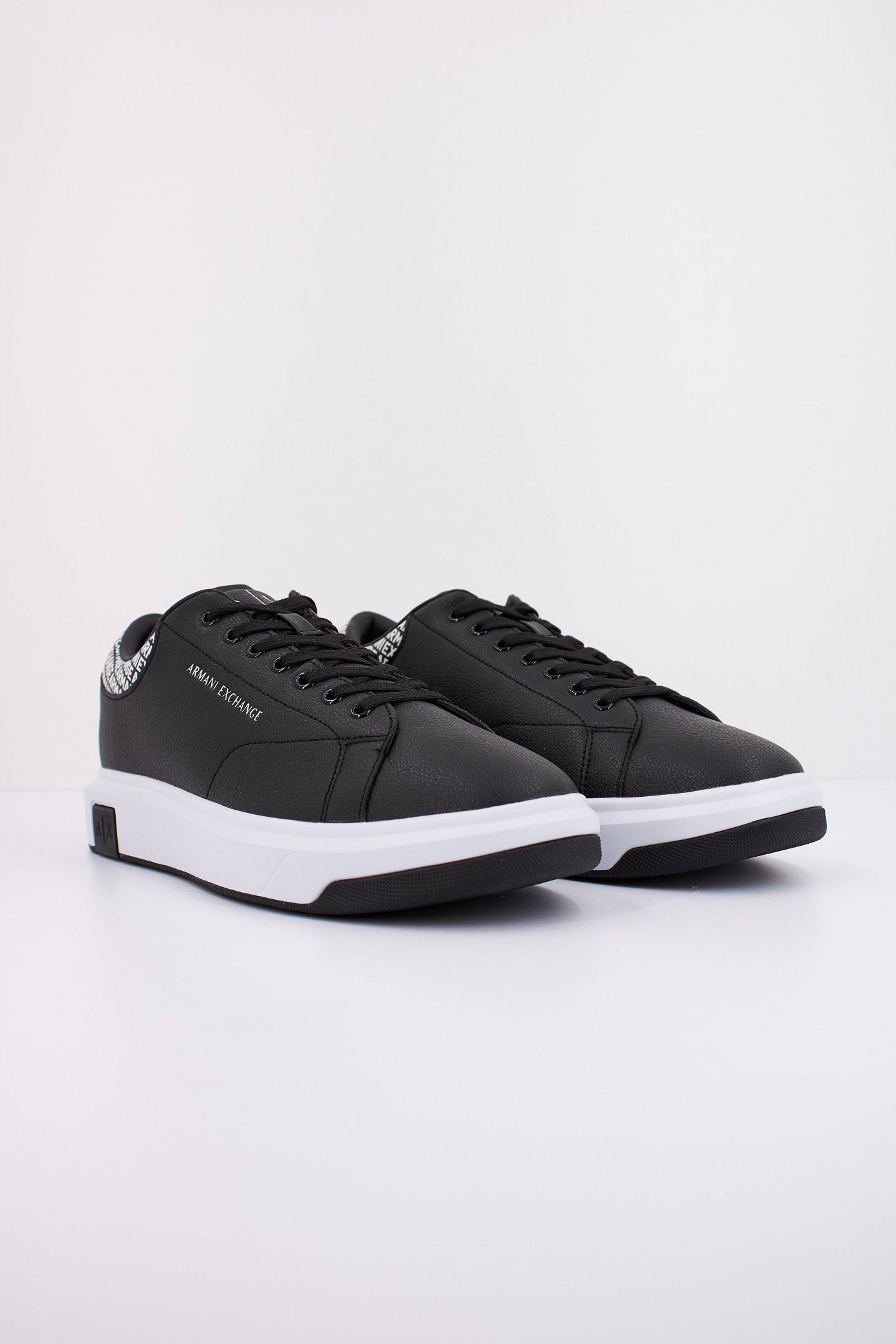 ARMANI EXCHANGE XUX XV  en color S  (2)