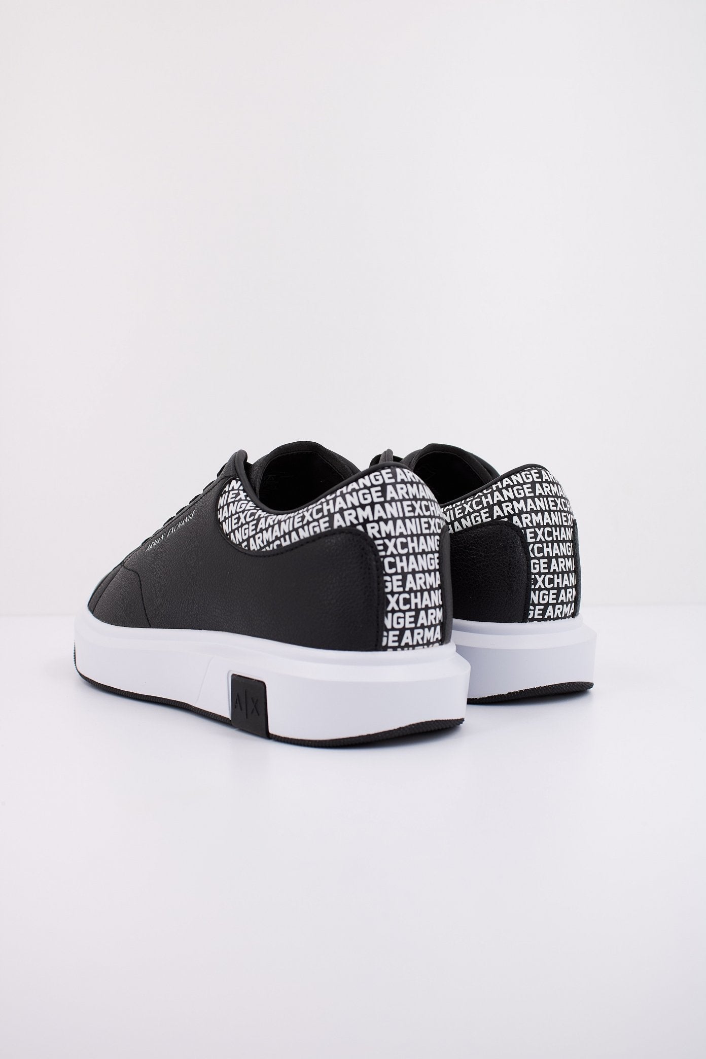 ARMANI EXCHANGE XUX XV  en color S  (4)