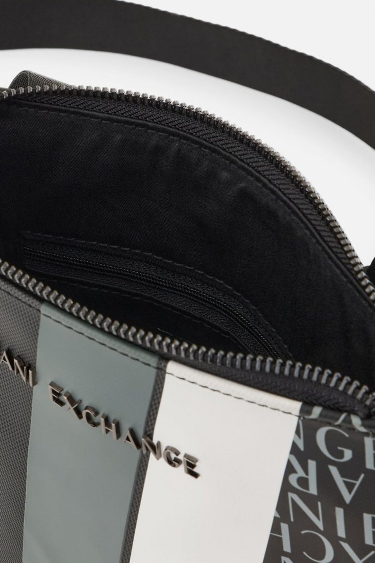 ARMANI EXCHANGE XM AF en color MC  (3)