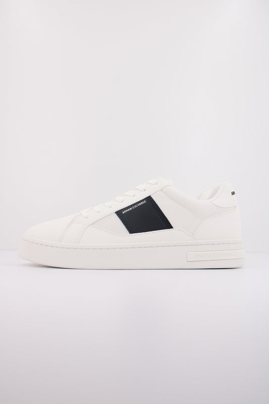 ARMANI EXCHANGE XUX XV  en color U  (1)