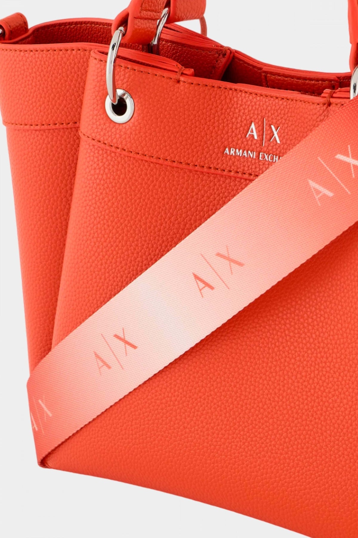 ARMANI EXCHANGE  CC  en color U  (3)