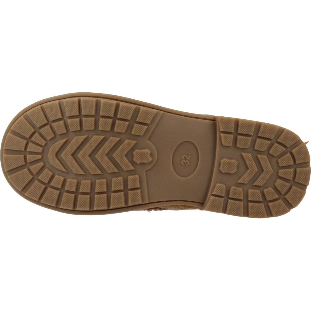 SOFIA PERALTA   en color CAMEL  (6)