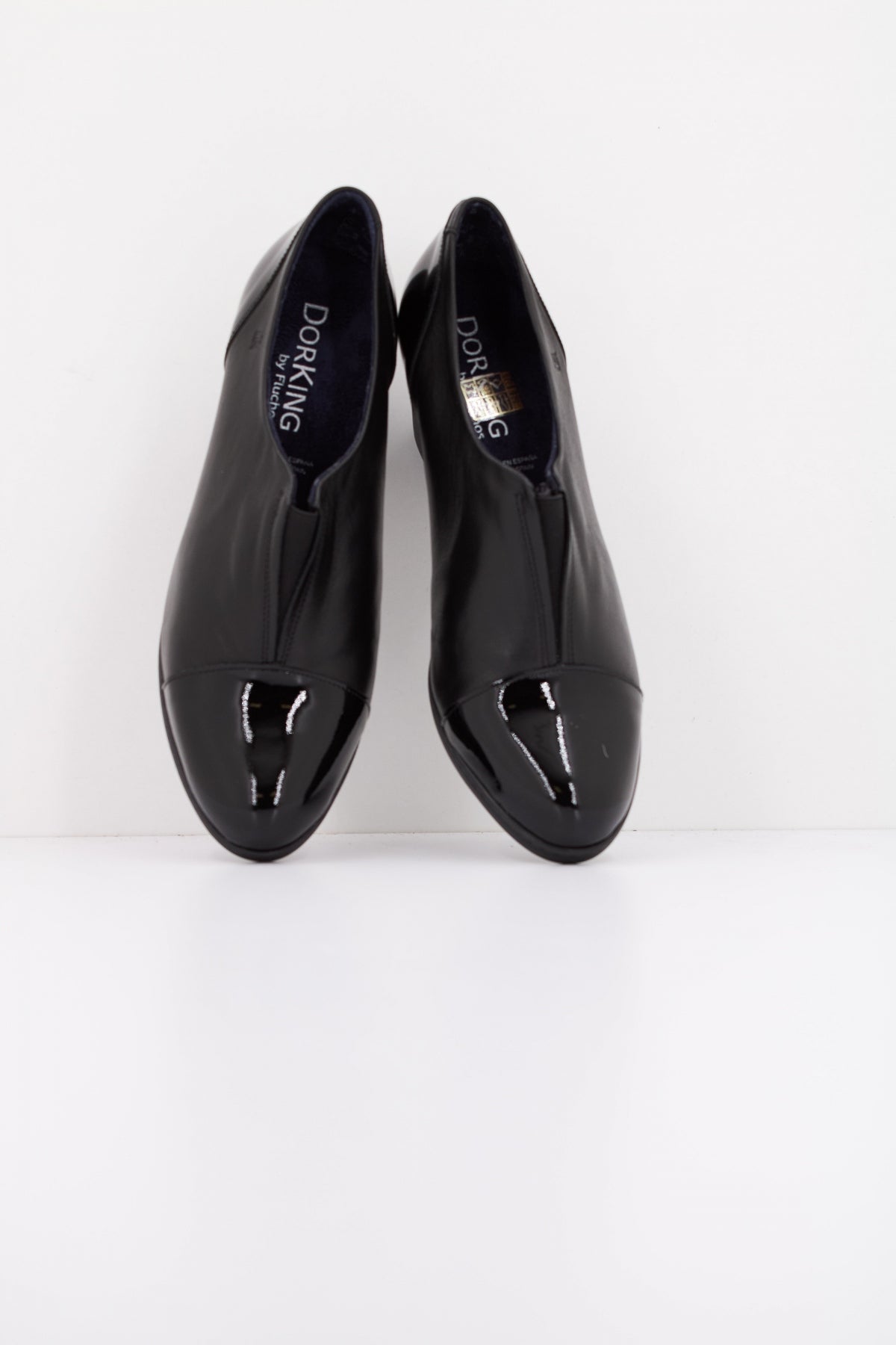 DORKING D SUGL en color NEGRO  (3)