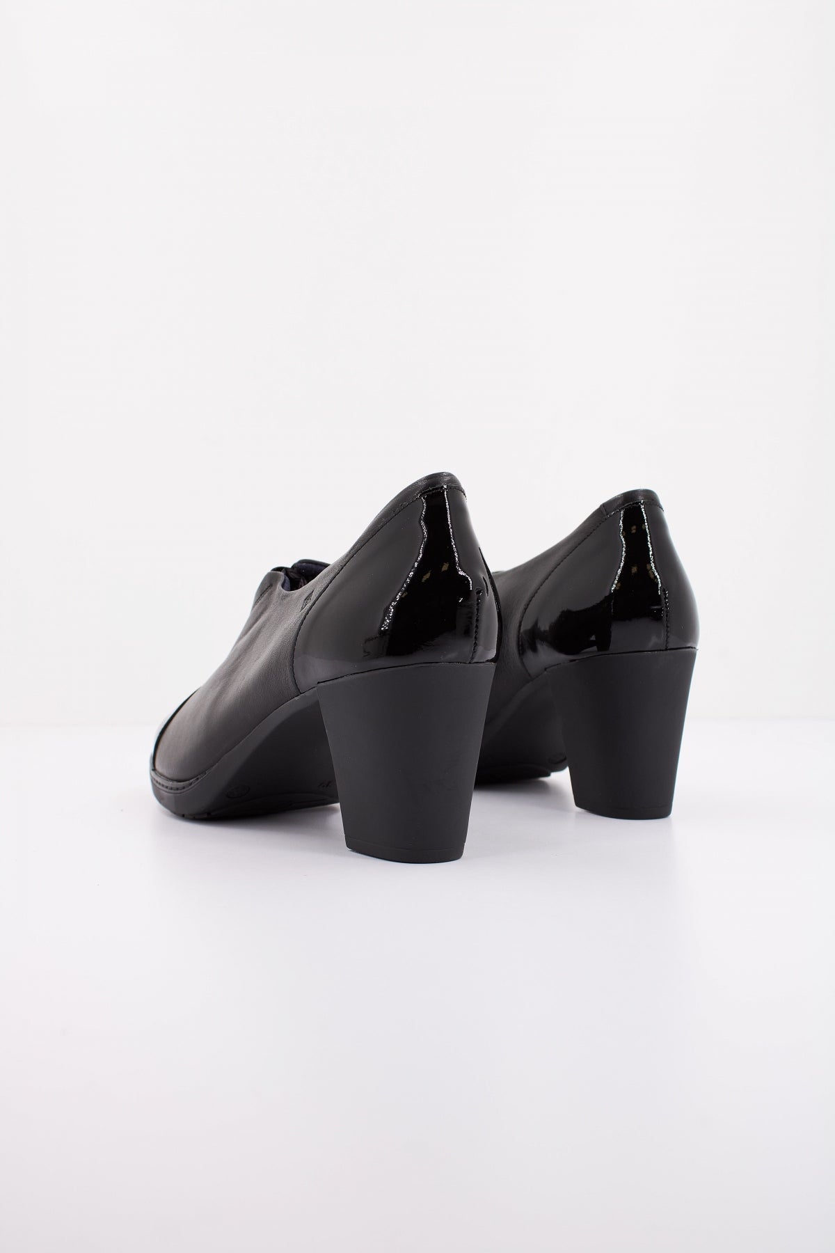 DORKING D SUGL en color NEGRO  (4)