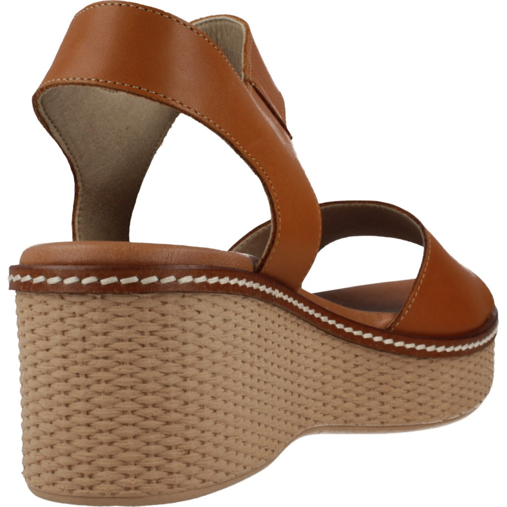 DORKING D en color CUERO  (3)