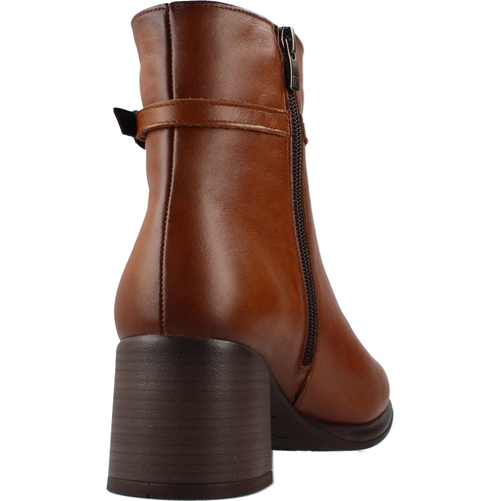 DORKING BY FLUCHOS D SU FRIXE SUGAR en color CUERO  (3)