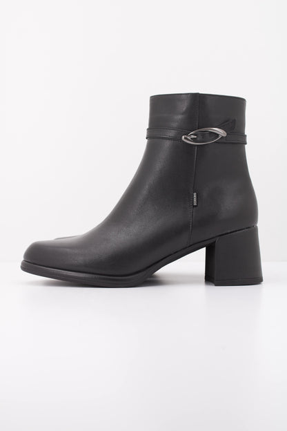 DORKING BY FLUCHOS D SU FRIXE SUGAR en color NEGRO  (1)