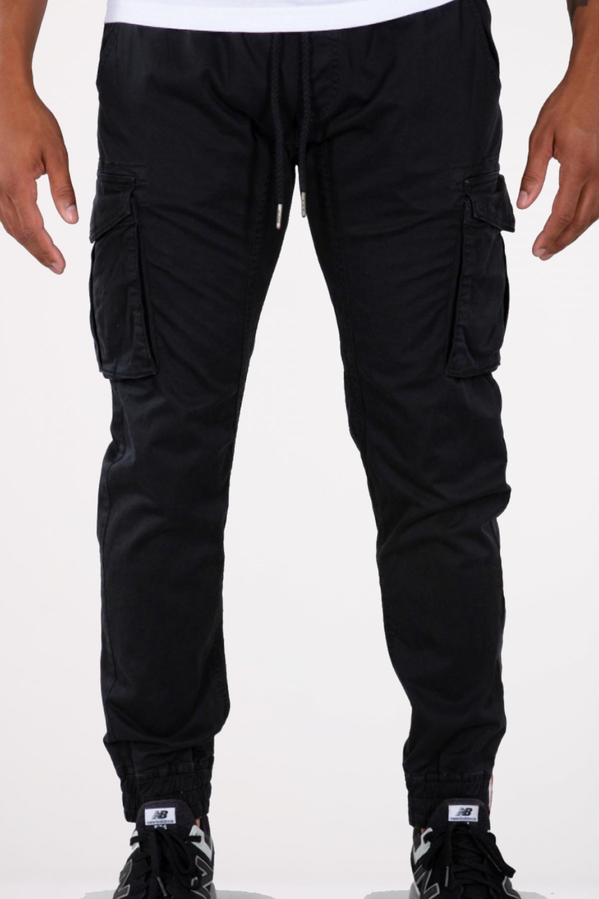 ALPHA INDUSTRIES COTTON TWILL JOGGER en color BLACK  (1)