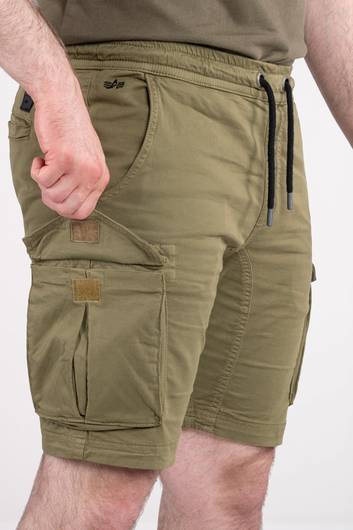 ALPHA INDUSTRIES  en color OLIVE  (3)