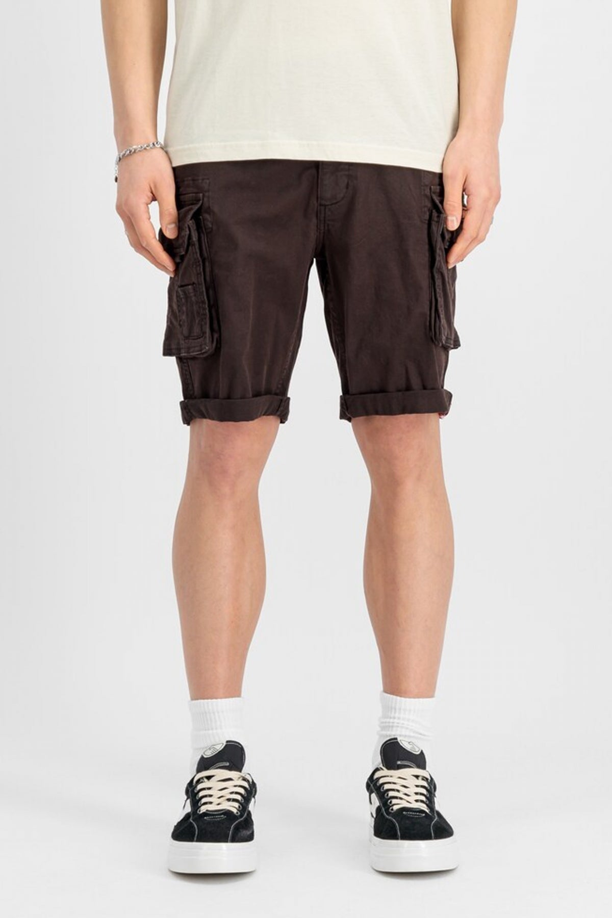 ALPHA INDUSTRIES CREW SHORT en color BROWN  (1)