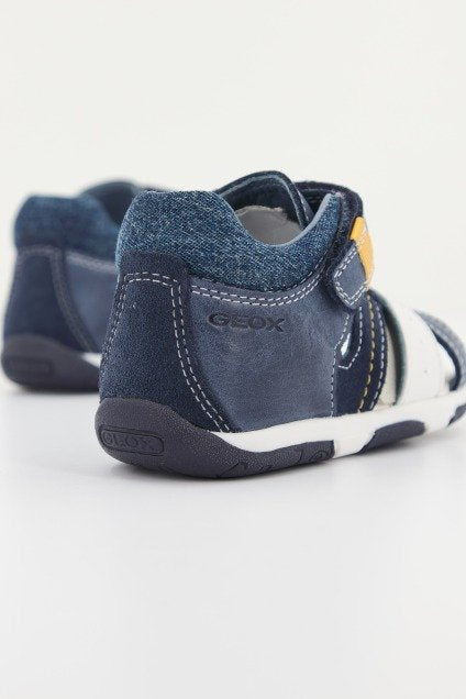 GEOX B SANDAL TAPUZ BOY A en color C  (3)