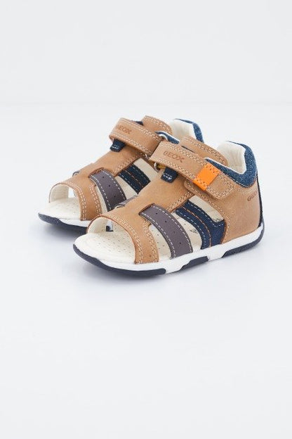 GEOX B SANDAL TAPUZ BOY A en color CGF  (1)