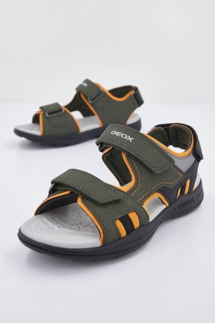 GEOX  J VANIETT BOY B en color C  (2)