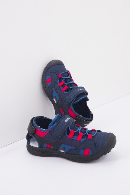 GEOX  VANIETT BOY C en color CFM  (1)