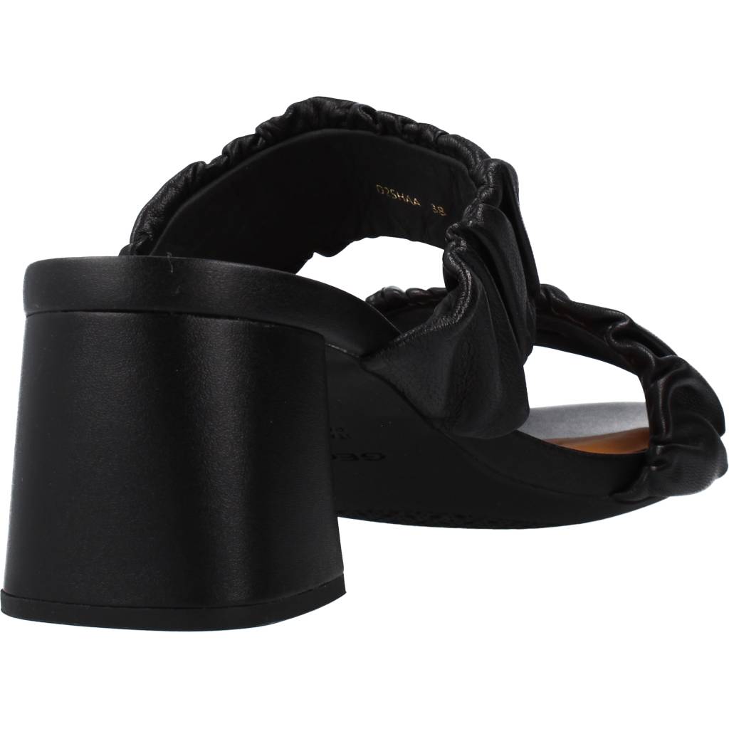 GEOX  D GENZIANA MID A en color C  (3)