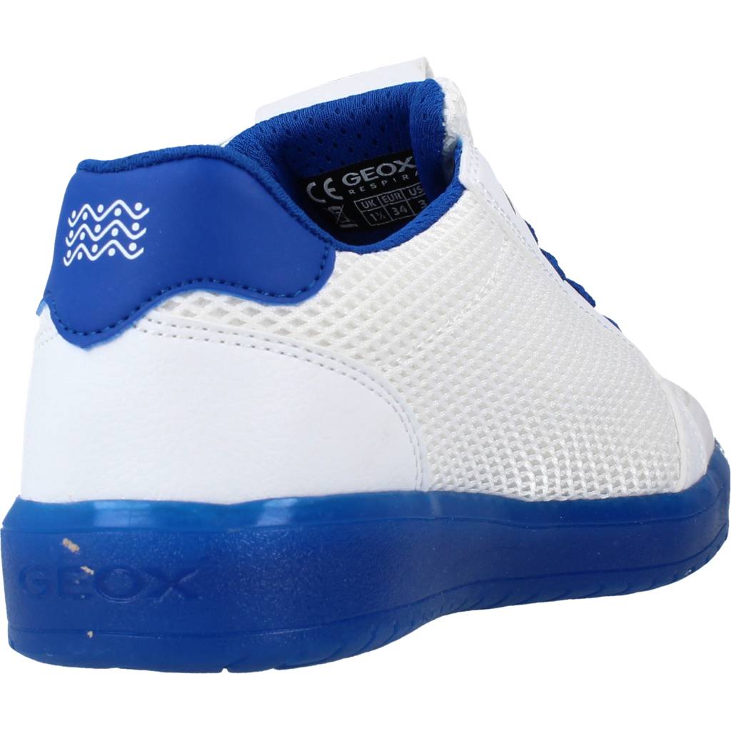 GEOX J KOMMODOR BOY A en color C  (3)