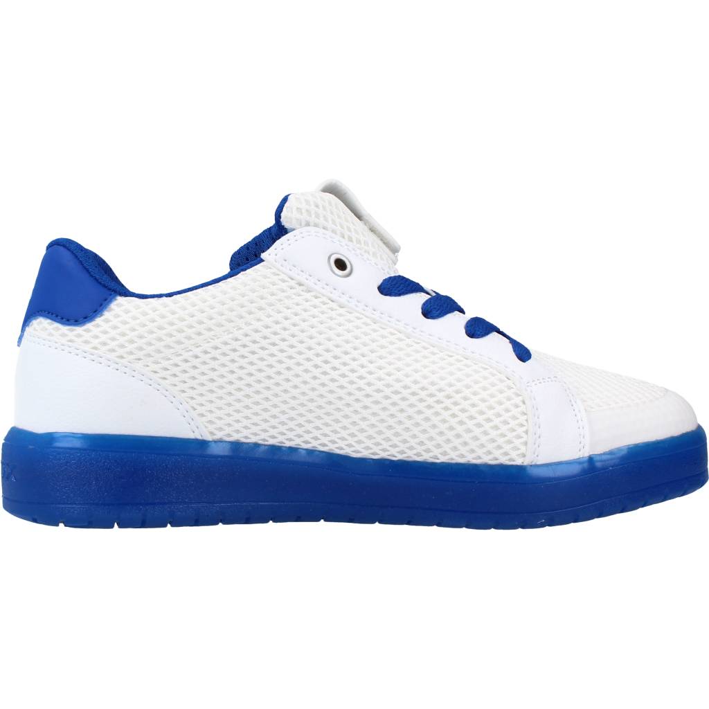 GEOX J KOMMODOR BOY A en color C  (4)