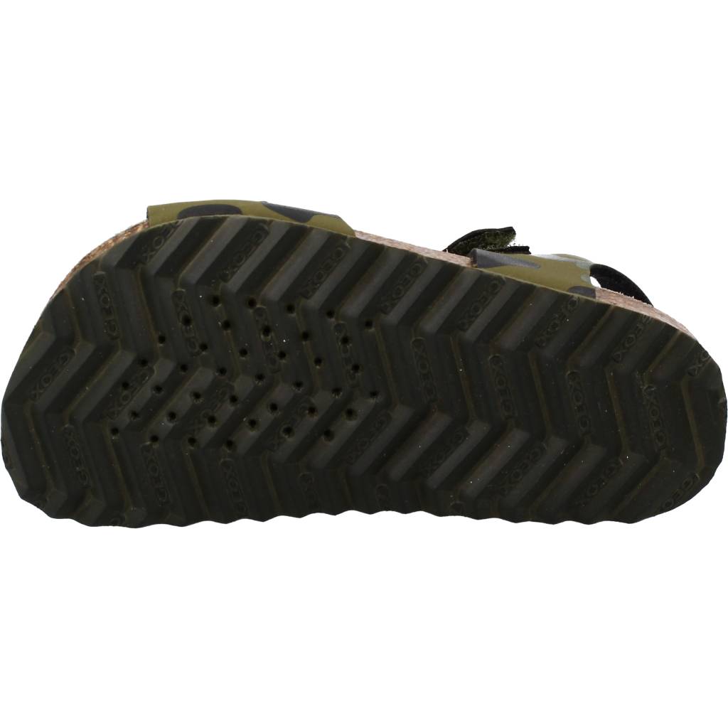 GEOX B SANDAL CHALKI BOY en color C  (6)