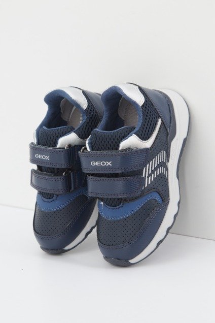 GEOX B PYRIP BOY A en color C  (1)