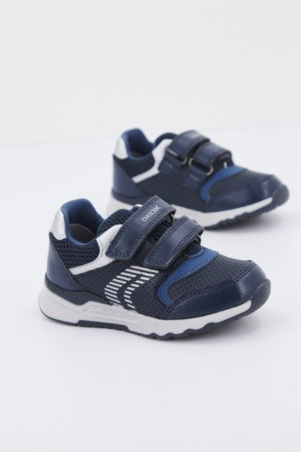 GEOX B PYRIP BOY A en color C  (2)