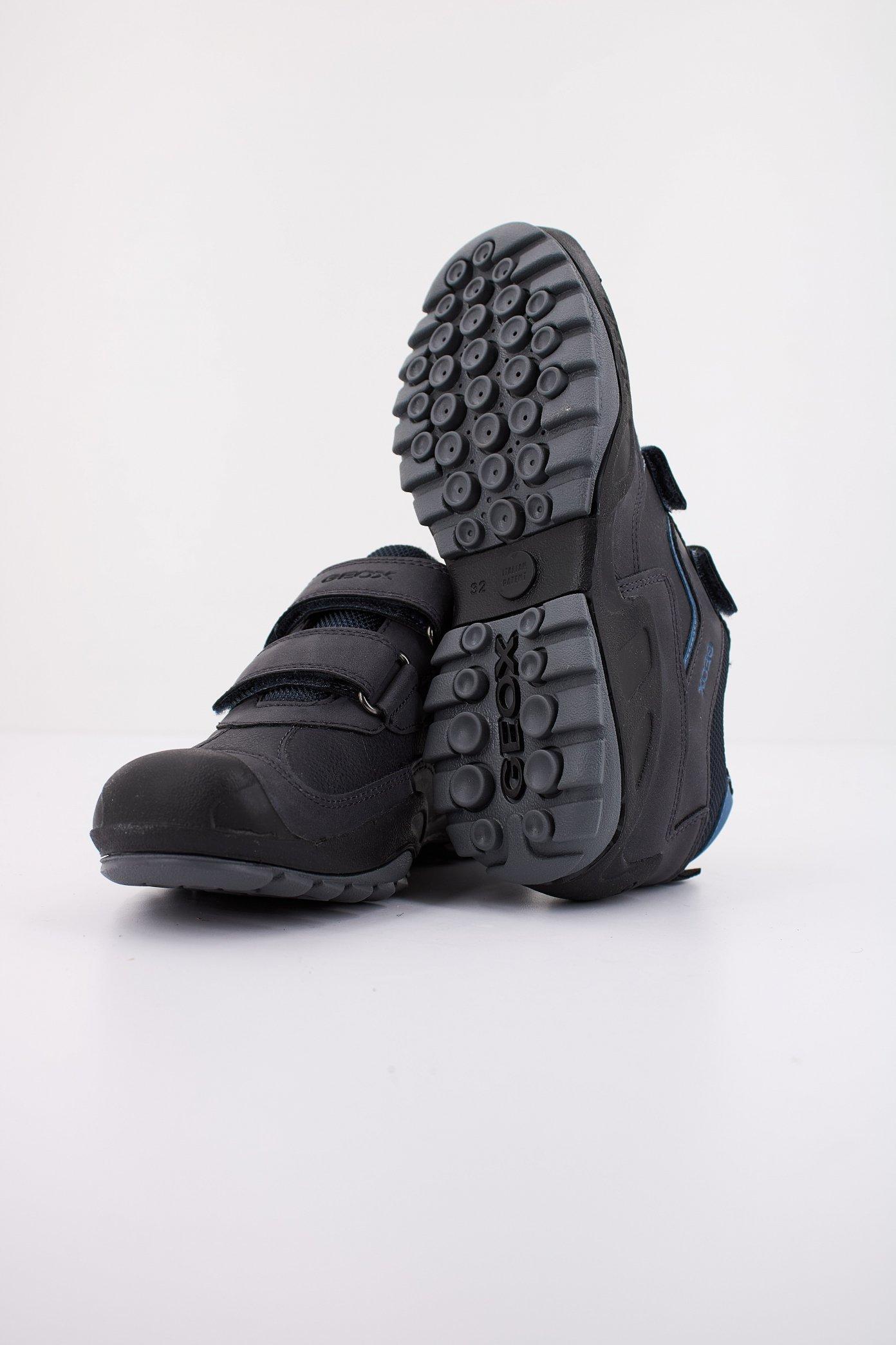 GEOX J N.SAVAGE B. en color C  (5)
