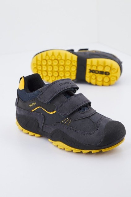 GEOX  J NEW SAVAGE BOY A en color C  (1)