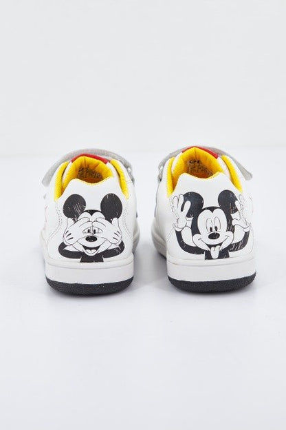 GEOX B NEW FLICK BOY A en color C  (3)